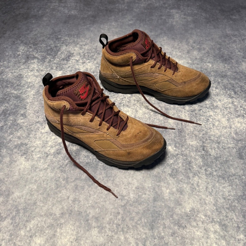 Vtg 90s Nike ACG Air Caldera Hiking Boots Womens 8.5 Tan Burgundy Suede Gorpcore